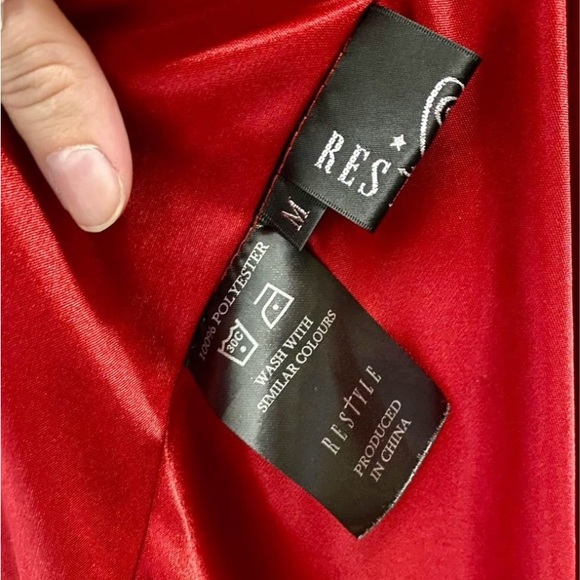 Grace Dress by Restyle in Red Lace - Picture 7 of 7